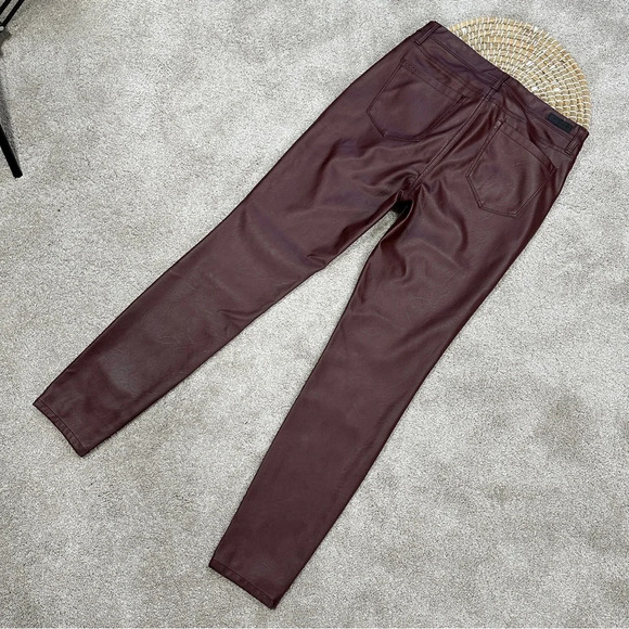SOLD | Blank NYC Vegan Soft Leather Pants Mid-Rise Skinny Fit in Oxblood Size 30 - Picture 6 of 15